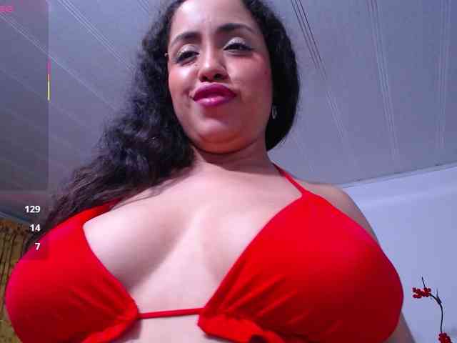 cristal-horny19's live room