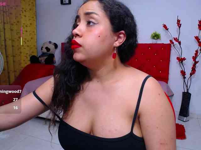 cristal-horny19 webcam