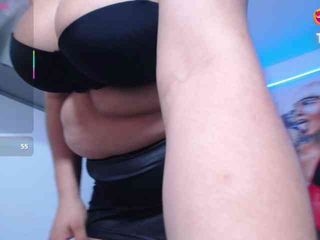 cristal-horny19 webcam