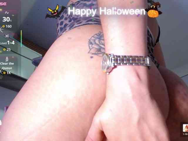 cristal-horny19