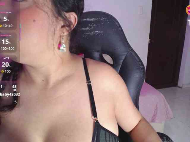cristal-horny19 webcam