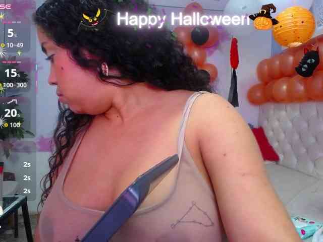 cristal-horny19
