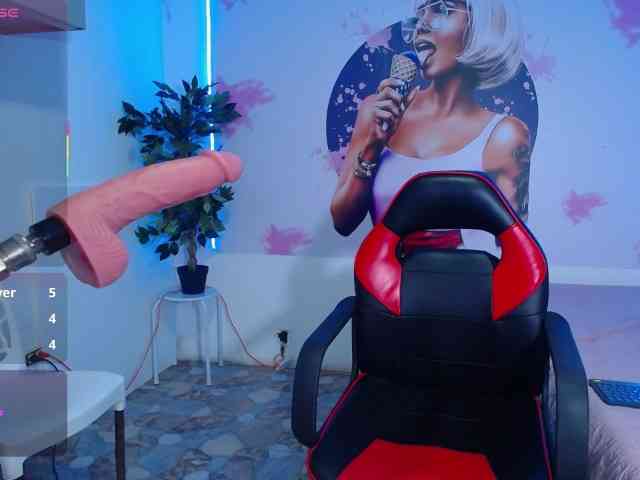 cristal-horny19 webcam