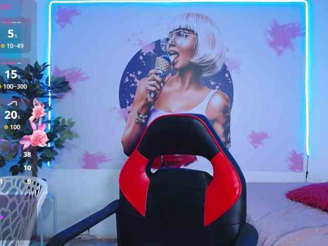 cristal-horny19 webcam