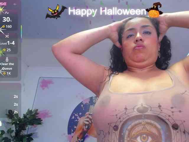cristal-horny19