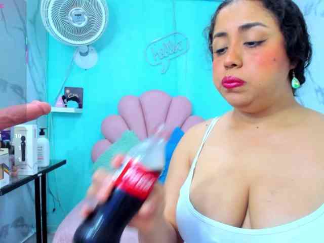cristal-horny19 webcam