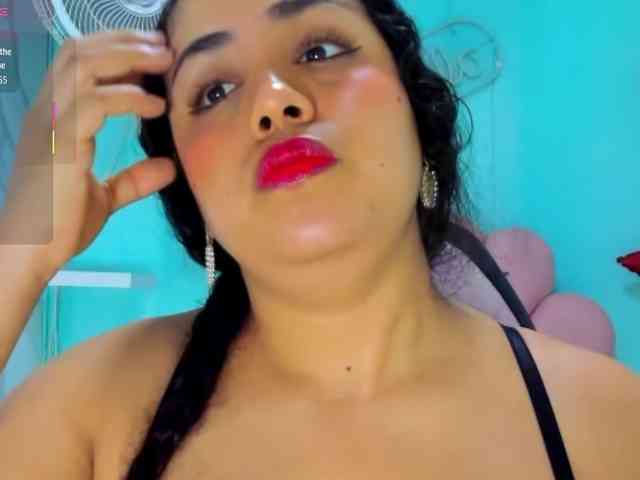 cristal-horny19 webcam