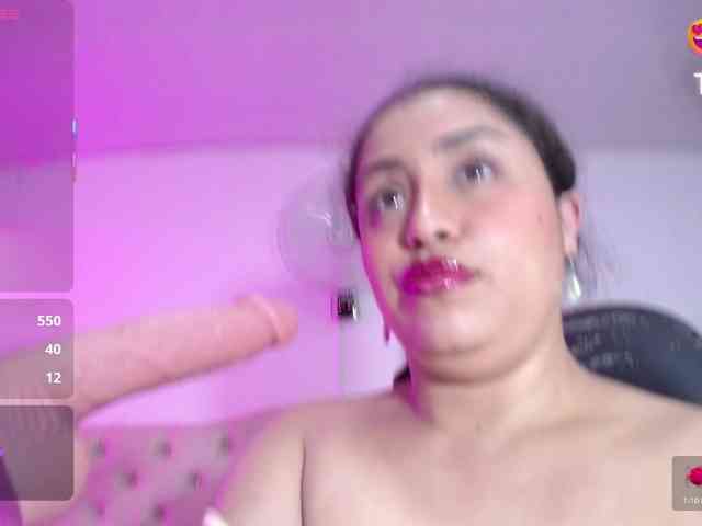cristal-horny19