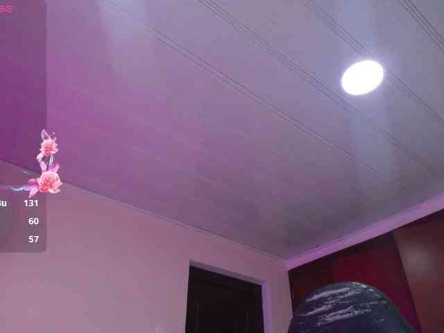 cristal-horny19