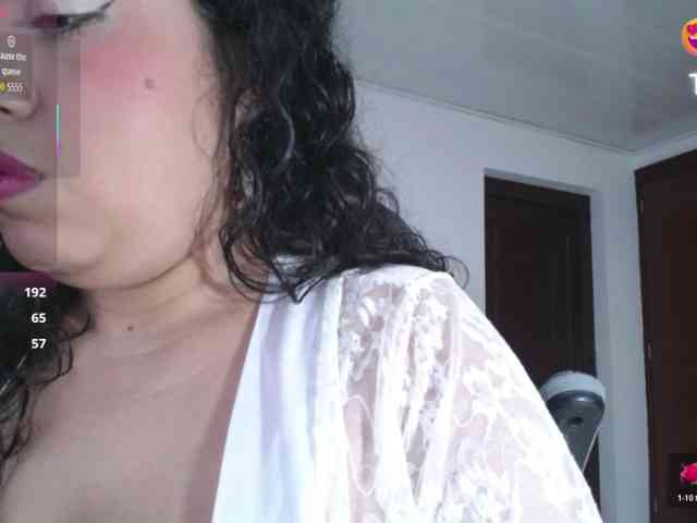 cristal-horny19 webcam
