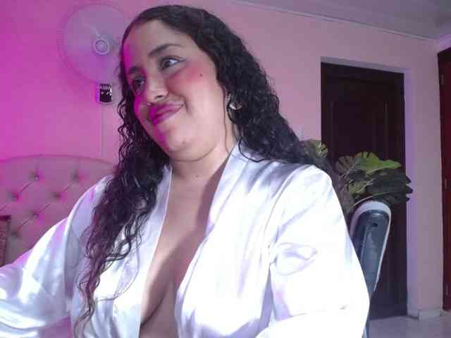 cristal-horny19 webcam