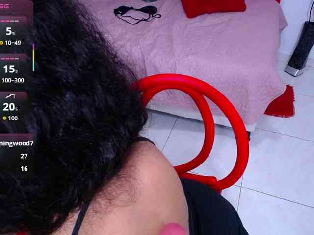 cristal-horny19 webcam