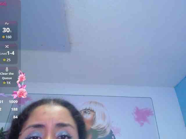 cristal-horny19