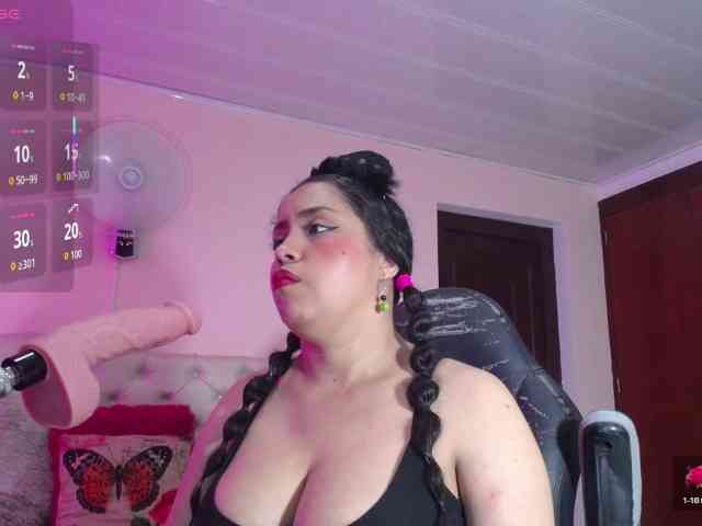 cristal-horny19