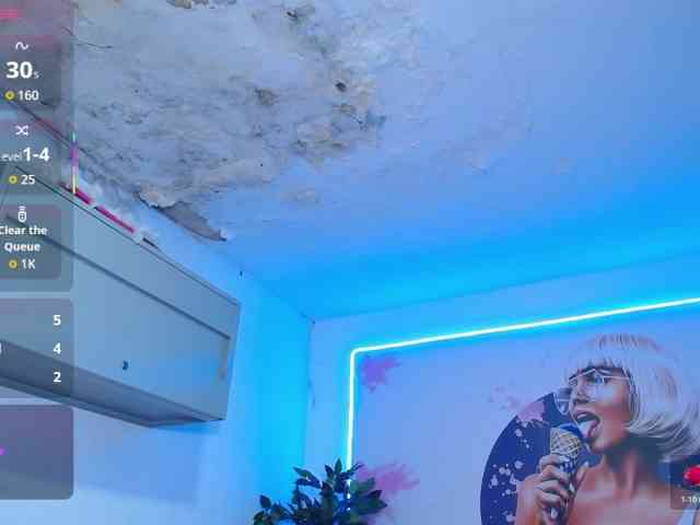 cristal-horny19 webcam