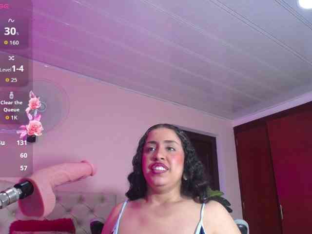 cristal-horny19