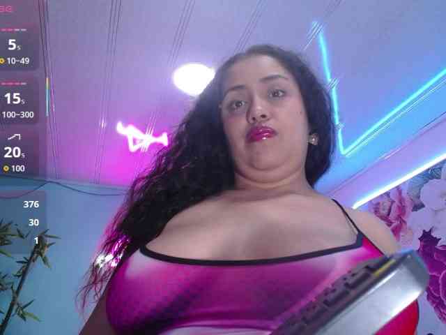 cristal-horny19 webcam