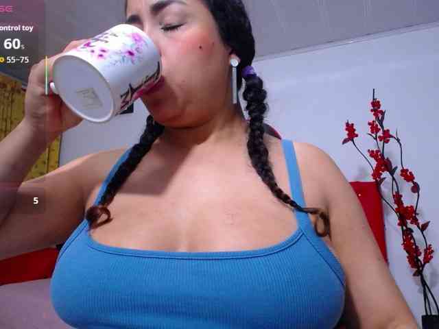 cristal-horny19 webcam