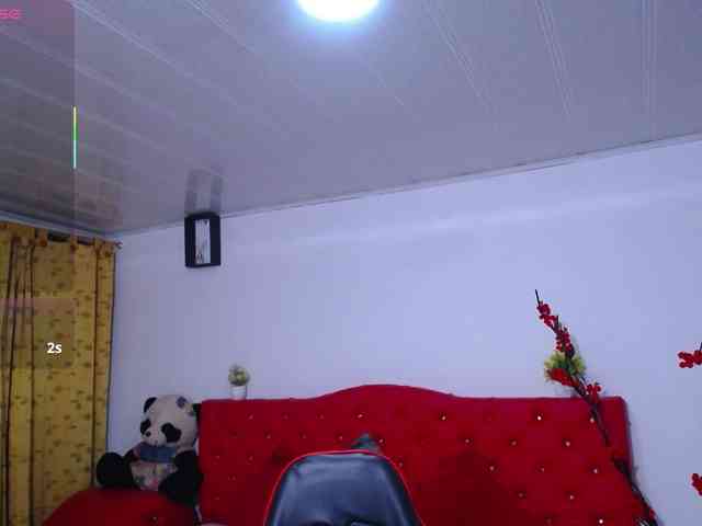 cristal-horny19 cristal-horny19