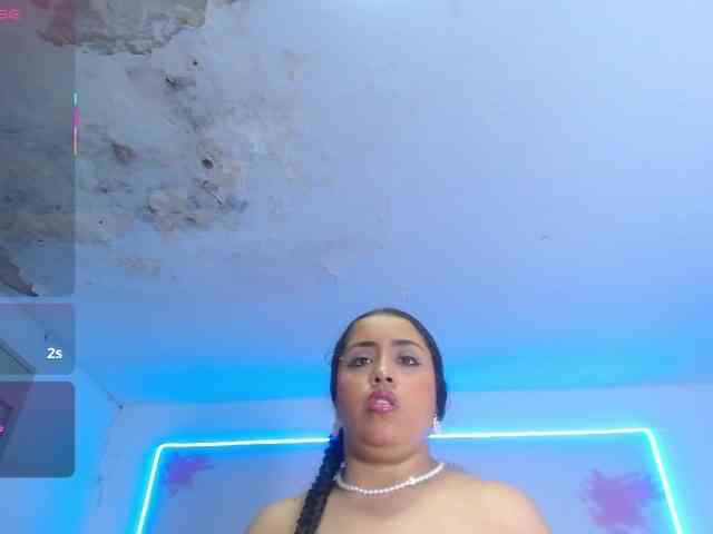 cristal-horny19 webcam