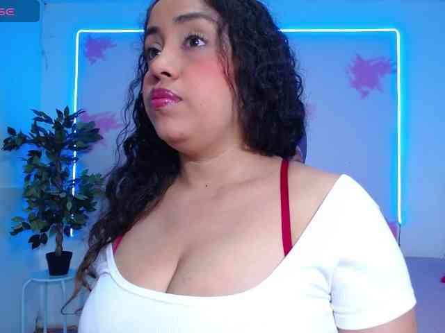 cristal-horny19 webcam