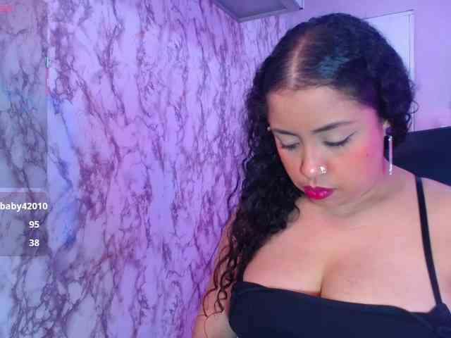 cristal-horny19 webcam