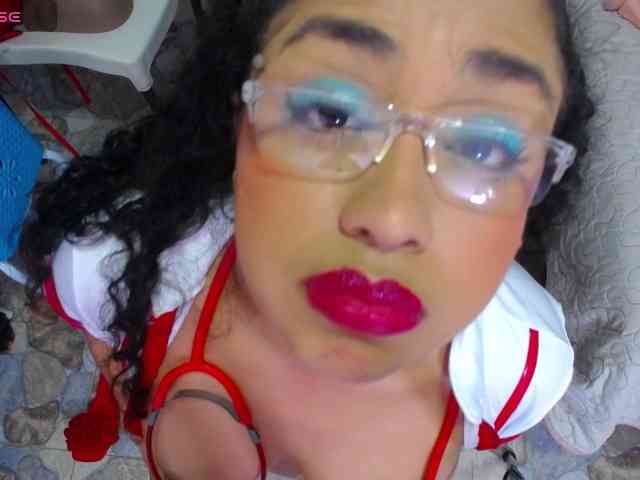 cristal-horny19 webcam