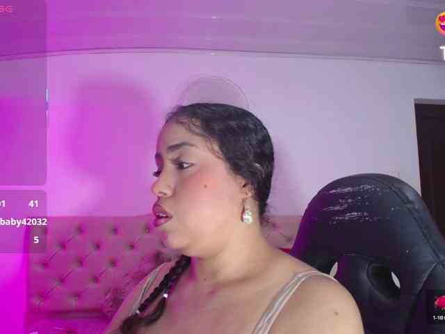 cristal-horny19