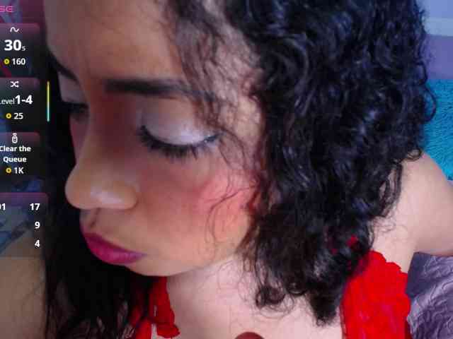cristal-horny19 webcam