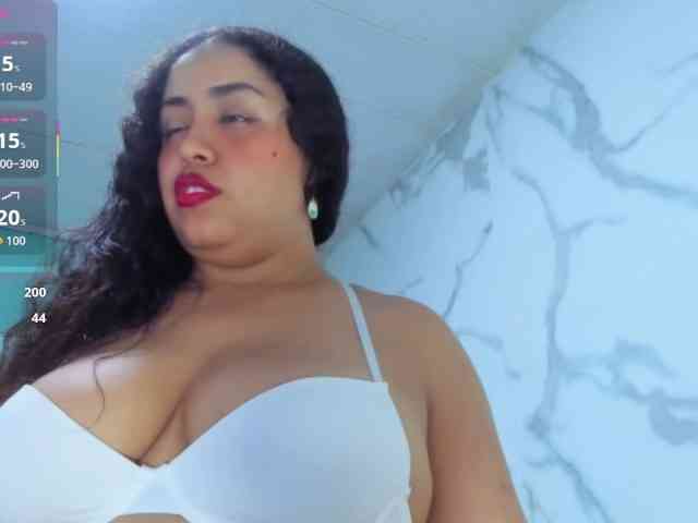 cristal-horny19 webcam