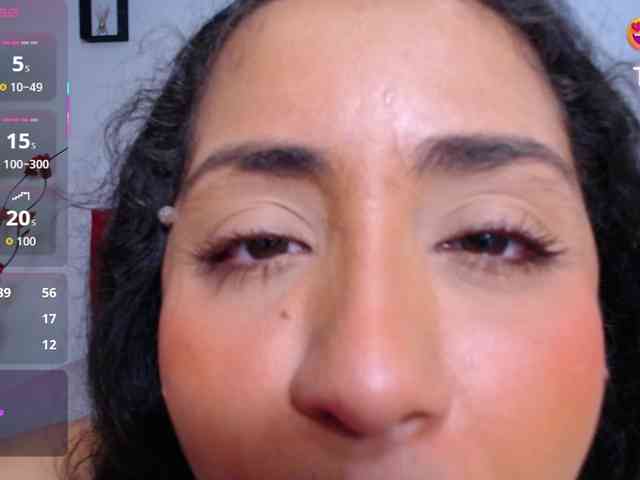 cristal-horny19 webcam