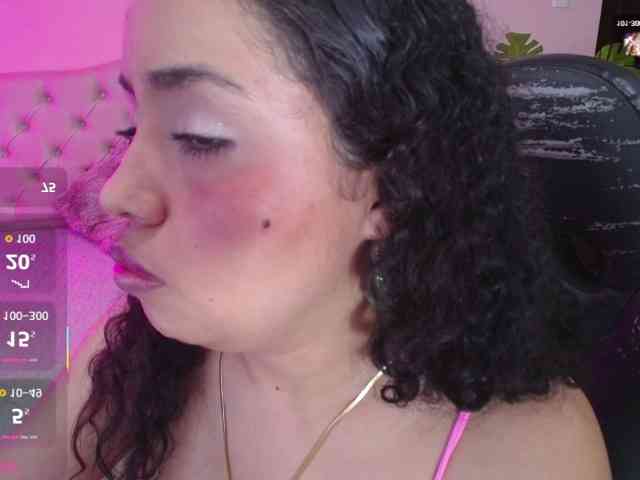 cristal-horny19 cristal-horny19