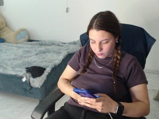 alexa-kiut Porn Show