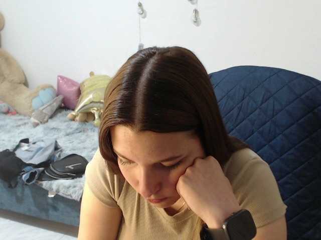 alexa-kiut live cam on BongaCams