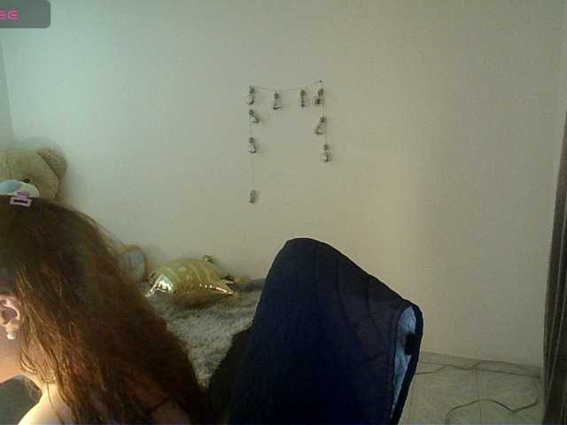 alexa-kiut live cam on BongaCams