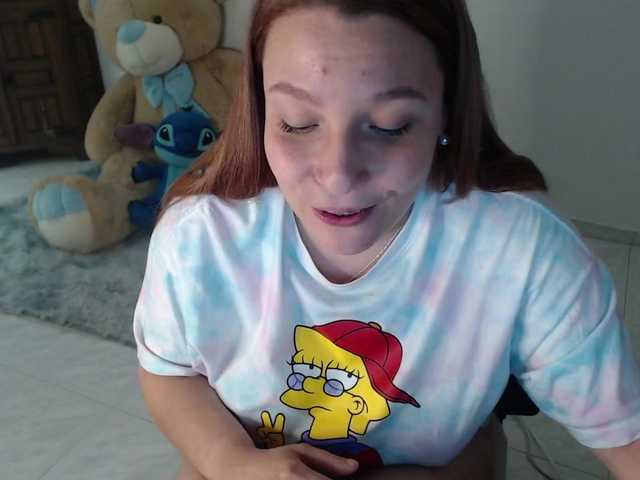 alexa-kiut live cam on BongaCams