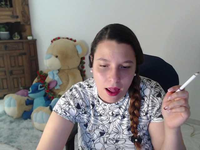 alexa-kiut live webcam show