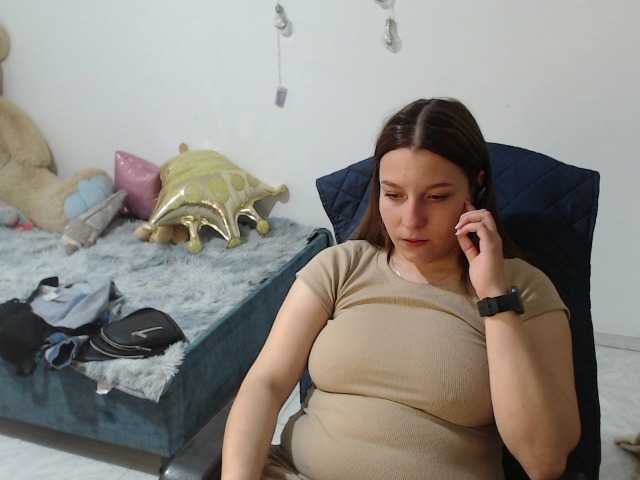 alexa-kiut live cam on BongaCams