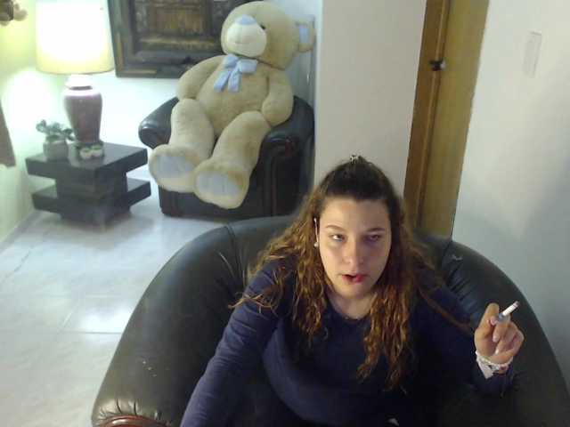 alexa-kiut live cam on BongaCams