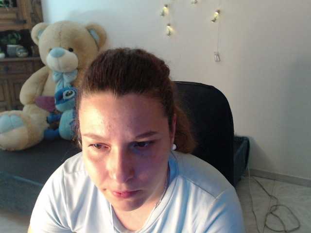 alexa-kiut live cam on BongaCams
