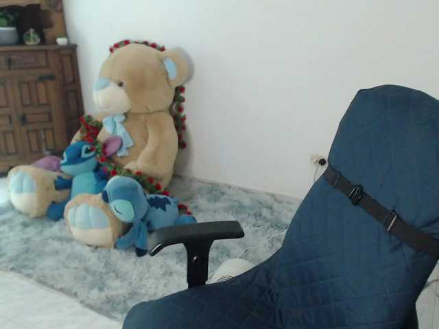 alexa-kiut live webcam show