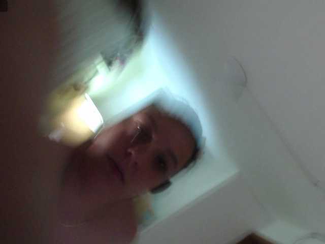 alexa-kiut live cam on BongaCams