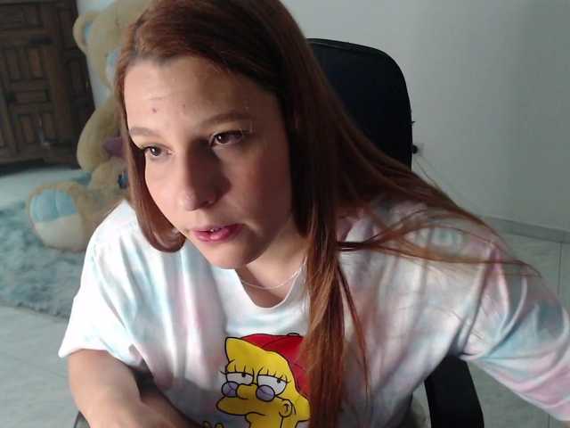 alexa-kiut live cam on BongaCams