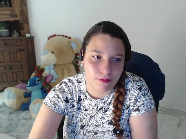 alexa-kiut live webcam show