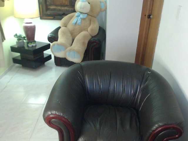 alexa-kiut live cam on BongaCams