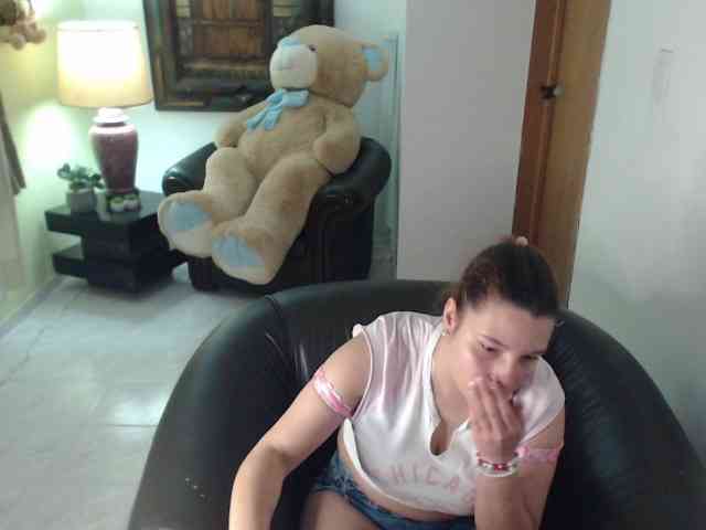 alexa-kiut webcam