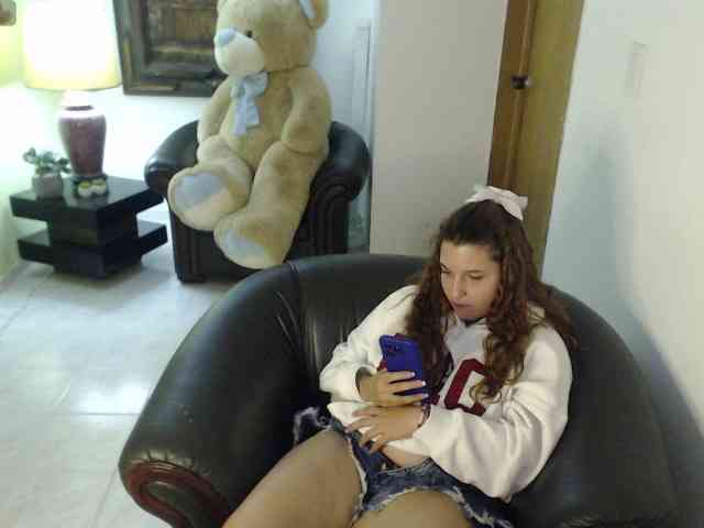 alexa-kiut webcam