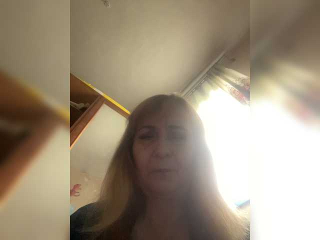 Alina1965 live cam on BongaCams