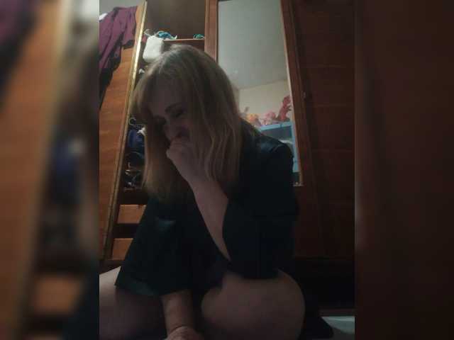 Alina1965 live cam on BongaCams