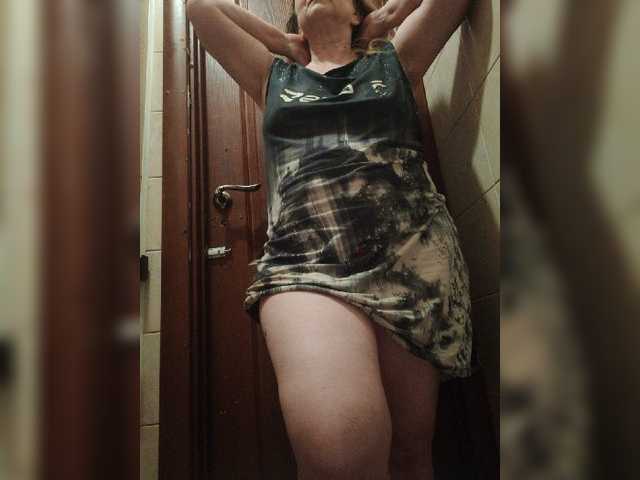 Alina1965 live cam on BongaCams